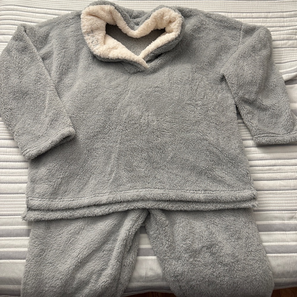 Zucky Sherpa Pajama Set (M)